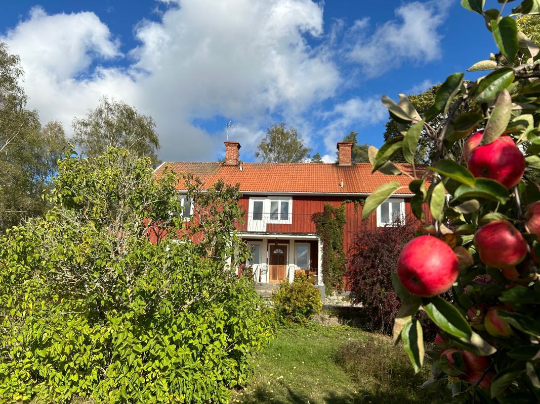 Stuga med 10-12 sängplatser i  Köping, Västmanland