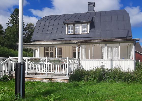 Stort bekvämt hus - Bild 1