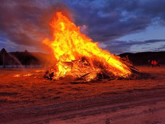 Innersta Friden, stugan med unikt sjönära läge - Bild 83