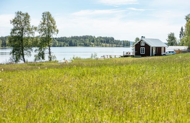 Innersta Friden, stugan med unikt sjönära läge - Bild 17