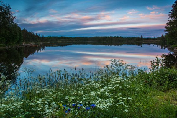 Sjöläge! genuint torp, kanot och fiskebåt ingår - Bild 9