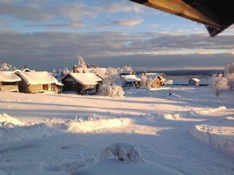 Hyr denna stuga i Fryksås på 85 m². 4-5 sängplatser. Pris ej tillgängligt. Se bilder och tillgänglighet här.