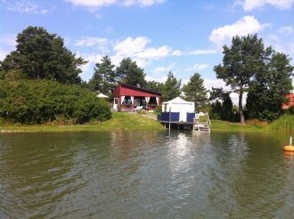 Arkösund sjöstuga, sjötomt egen brygga o fiske