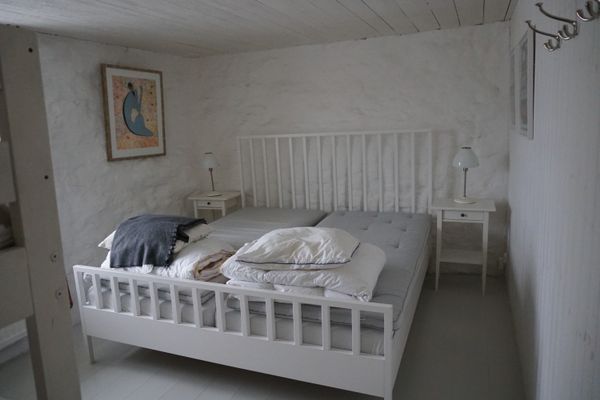 Hyr denna stuga i  på 250 m². 19 sängplatser. 25 000 - 46 000 kr per vecka. Se bilder och tillgänglighet här.