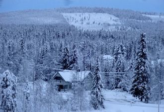 Hyr denna stuga i  på 60 m². 5-6 sängplatser. Pris ej tillgängligt. Se bilder och tillgänglighet här.