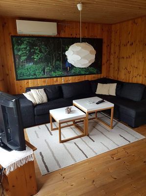 Hyr denna stuga i Kläppen på 60 m². 6 sängplatser. 4 000 - 11 000 kr per vecka. Se bilder och tillgänglighet här.