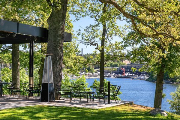 Fantastisk villa med sjöutsikt 200 m från havet - Bild 27