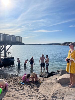 Charmig sommarstuga nära havet i Kämpersvik - Bild 25