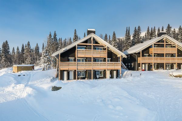 Hyr denna stuga i Åre på 68 m². 6 sängplatser. 8 000 - 13 000 kr per vecka. Se bilder och tillgänglighet här.