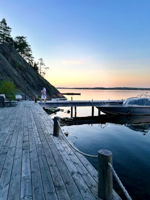 Idylliskt i skärgården med slående utsikt och pool - Bild 27