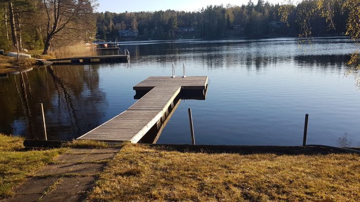 Mysig stor Villa med egen brygga vid sjö och natur - Bild 54