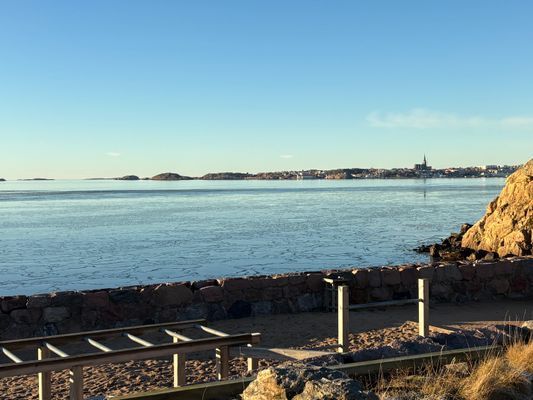 Hus vid havet med utomhuspool i Fiskebäckskil - Bild 16