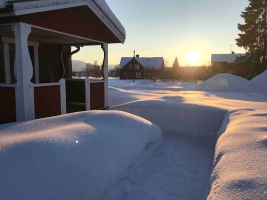 Idyllisk timmerstuga på Sollerön - Bild 7