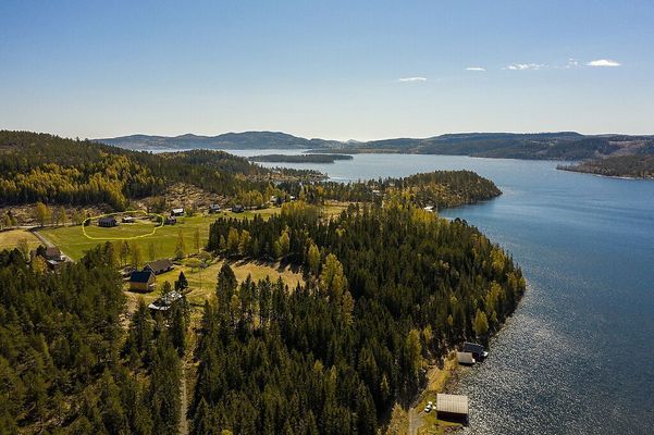 Hyr denna stuga i Kramfors på 42 m². 4 sängplatser. 3 250 - 3 975 kr per vecka. Se bilder och tillgänglighet här.