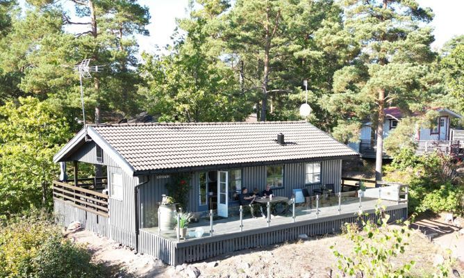 Stuga i Småland vid havet