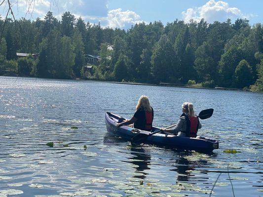 Mysig stor Villa med egen brygga vid sjö och natur - Bild 6