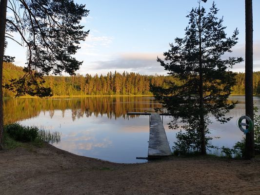 En av många badplatser. Finns några förslag beskrivet i husinstruktionerna.