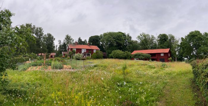 Bild 4 på Stort hus på lantgård