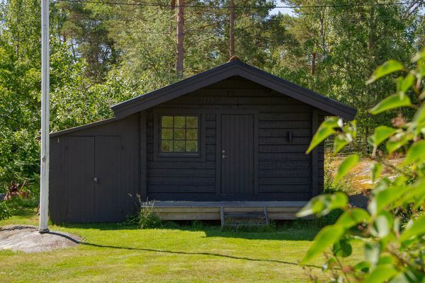 Nyrenoverat hus, egen brygga, sjöutsikt - Dalarö - Bild 41