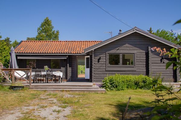 Nyrenoverat hus, egen brygga, sjöutsikt - Dalarö - Bild 17