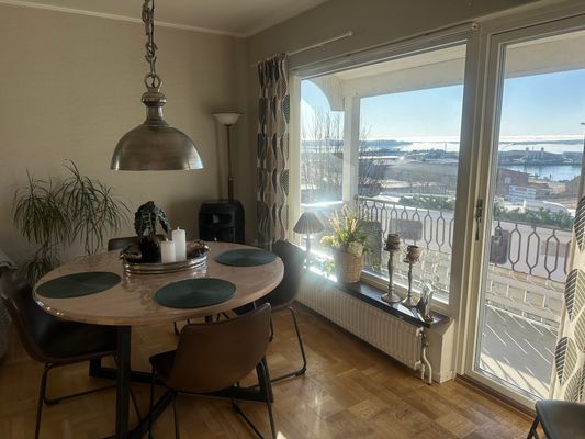 VILLA MED HAVSUTSIKT NÄRA CENTRUM OCH SALTA BAD - Bild 23