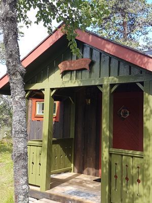 Hyr denna stuga i Sälen på 54 m². 4-6 sängplatser. 4 000 - 6 500 kr per vecka. Se bilder och tillgänglighet här.