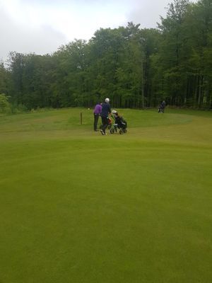 Båstad GK, 3 km från gården