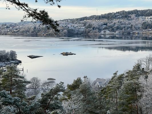 Underbart hus med havsutsikt och badtunna - Bild 63