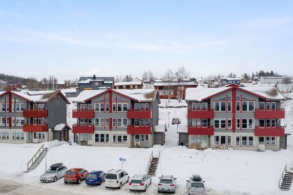 Toppenläge centralt i Funäsdalen