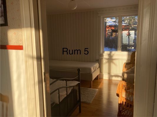 Stort hus på lantgård - Bild 14