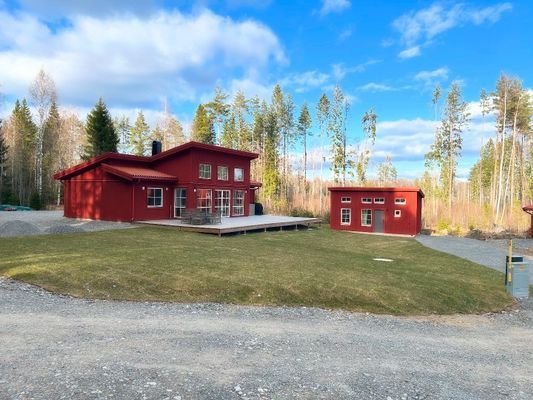 Hus i Pershyttan, Nora