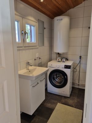 Liten stuga med sjöutsikt - Bild 18