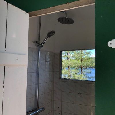 Två fina stugor vid sjö utanför Göteborg - Bild 12