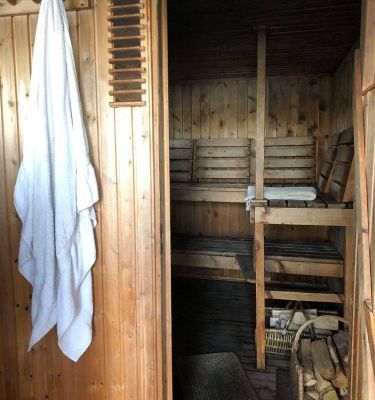 Två fina stugor vid sjö utanför Göteborg - Bild 18