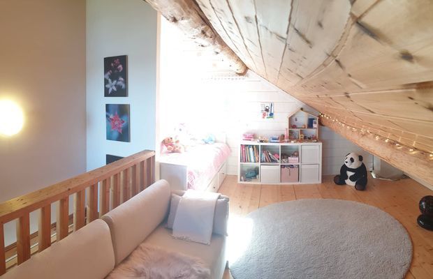 Timmerhus med egen sandstrand och brygga, inkl båt - Bild 12