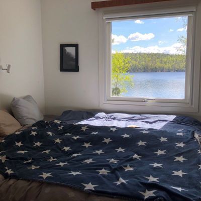 Två fina stugor vid sjö utanför Göteborg - Bild 7