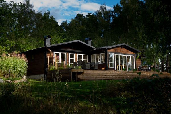 Nära fiskevatten, Hossmo, 1 mil söder om Kalmar