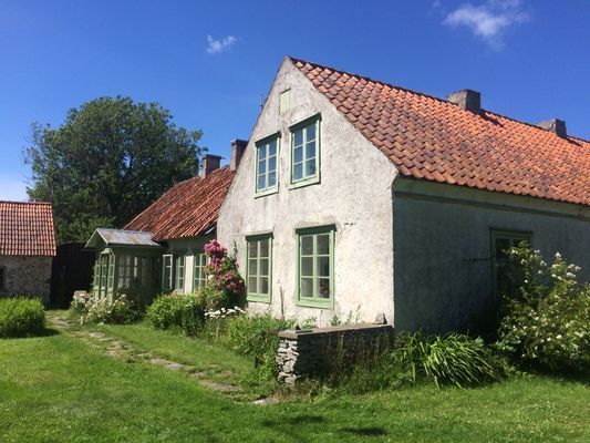 Kalkstenshus - nära havet och bistro - Bild 2