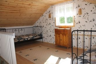 Allrum med två dagbäddar