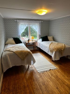 Lilla sovrummet med 2st 90-sängar