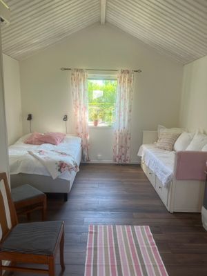 Mysig stuga med kort gångavstånd till stranden