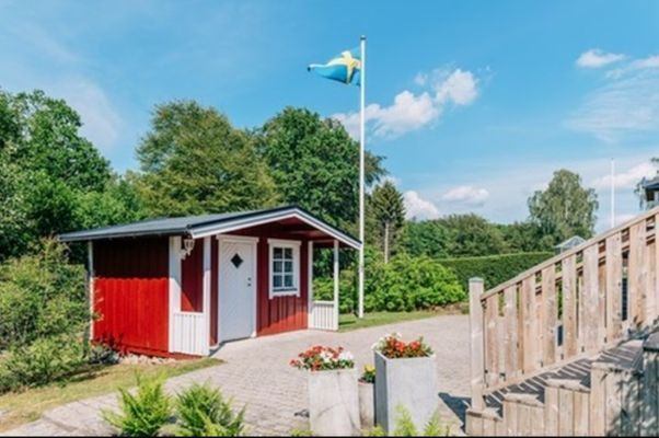Stor och vacker villa i skogen - Bild 9
