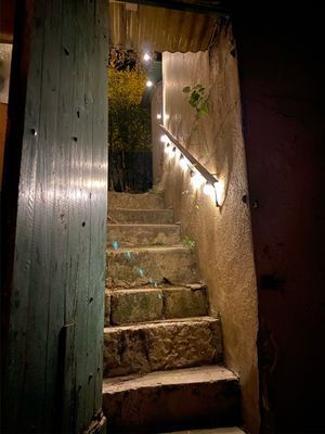 Unikt hem på Rivieran med havsutsikt och terass - Bild 10