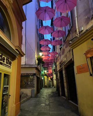 Unikt hem på Rivieran med havsutsikt och terass - Bild 21