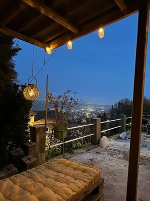 Unikt hem på Rivieran med havsutsikt och terass - Bild 2