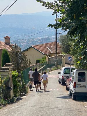 Unikt hem på Rivieran med havsutsikt och terass - Bild 18