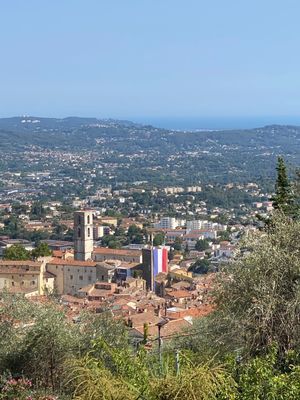 Unikt hem på Rivieran med havsutsikt och terass - Bild 19