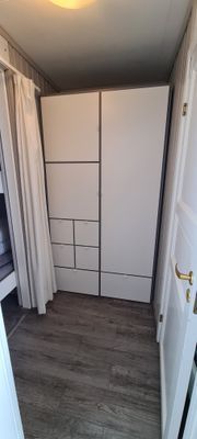 Garderob mellan sovrummen