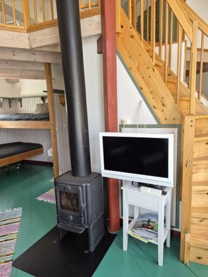 Charmig stuga med sjöutsikt - Bild 9