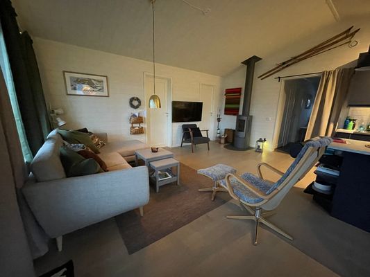 Mysig stuga med fjällglimt - Bild 6